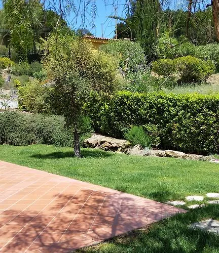 בית נופש Sofia *